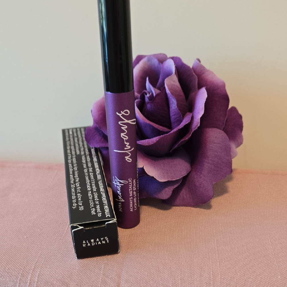 JAFRA Metallic Liquid Lip Stain – Vibrant Purple | Long‑Wear | NWT | Discontiued